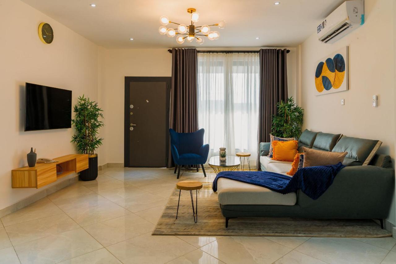 The Avery Apartments At Odomaa Place, East Airport Аккра Екстер'єр фото
