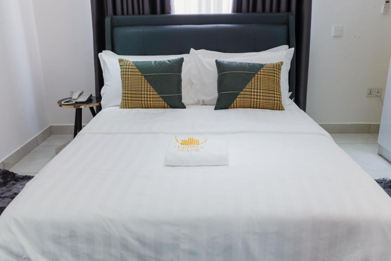 The Avery Apartments At Odomaa Place, East Airport Аккра Екстер'єр фото