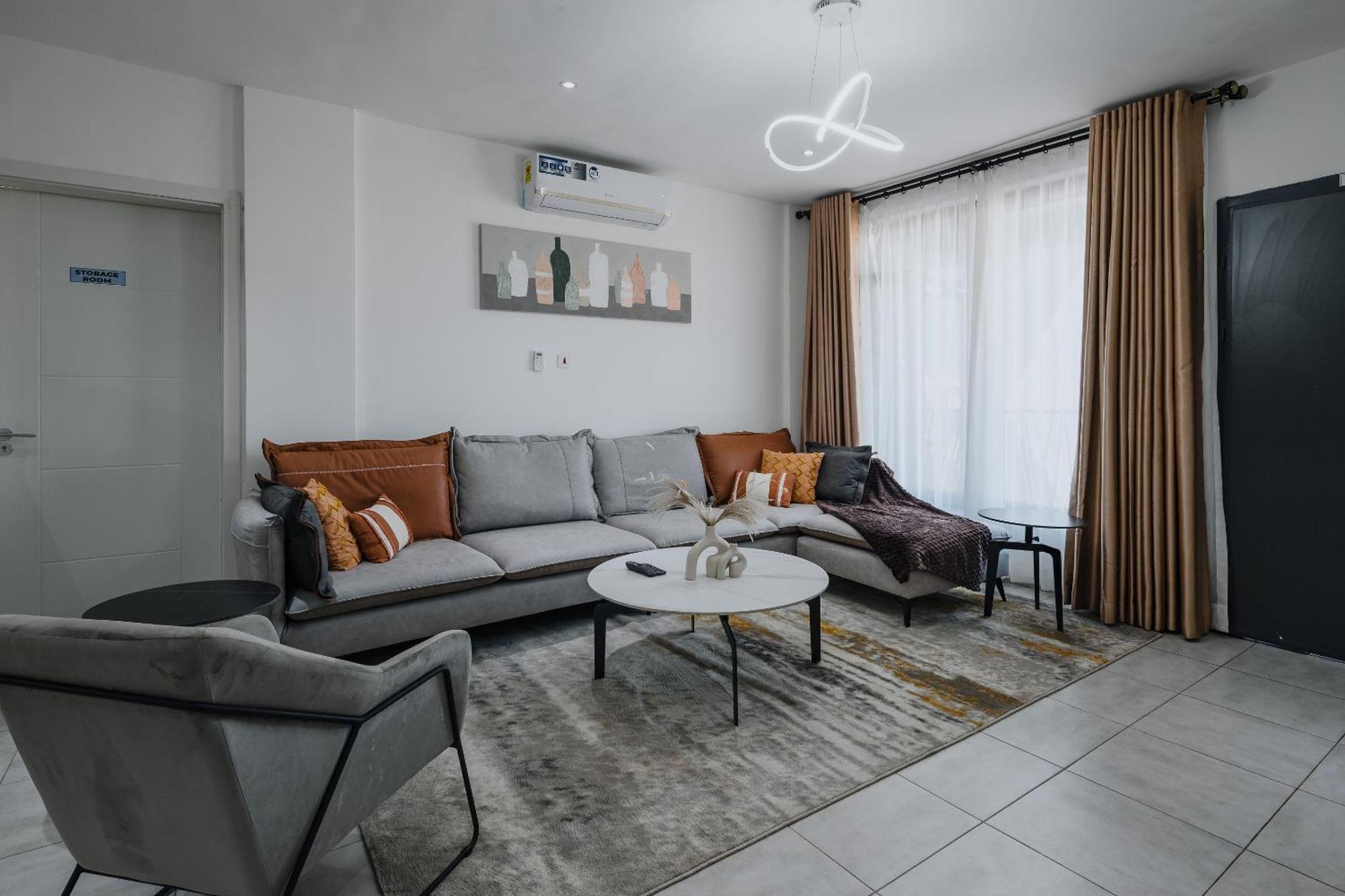 The Avery Apartments At Odomaa Place, East Airport Аккра Екстер'єр фото