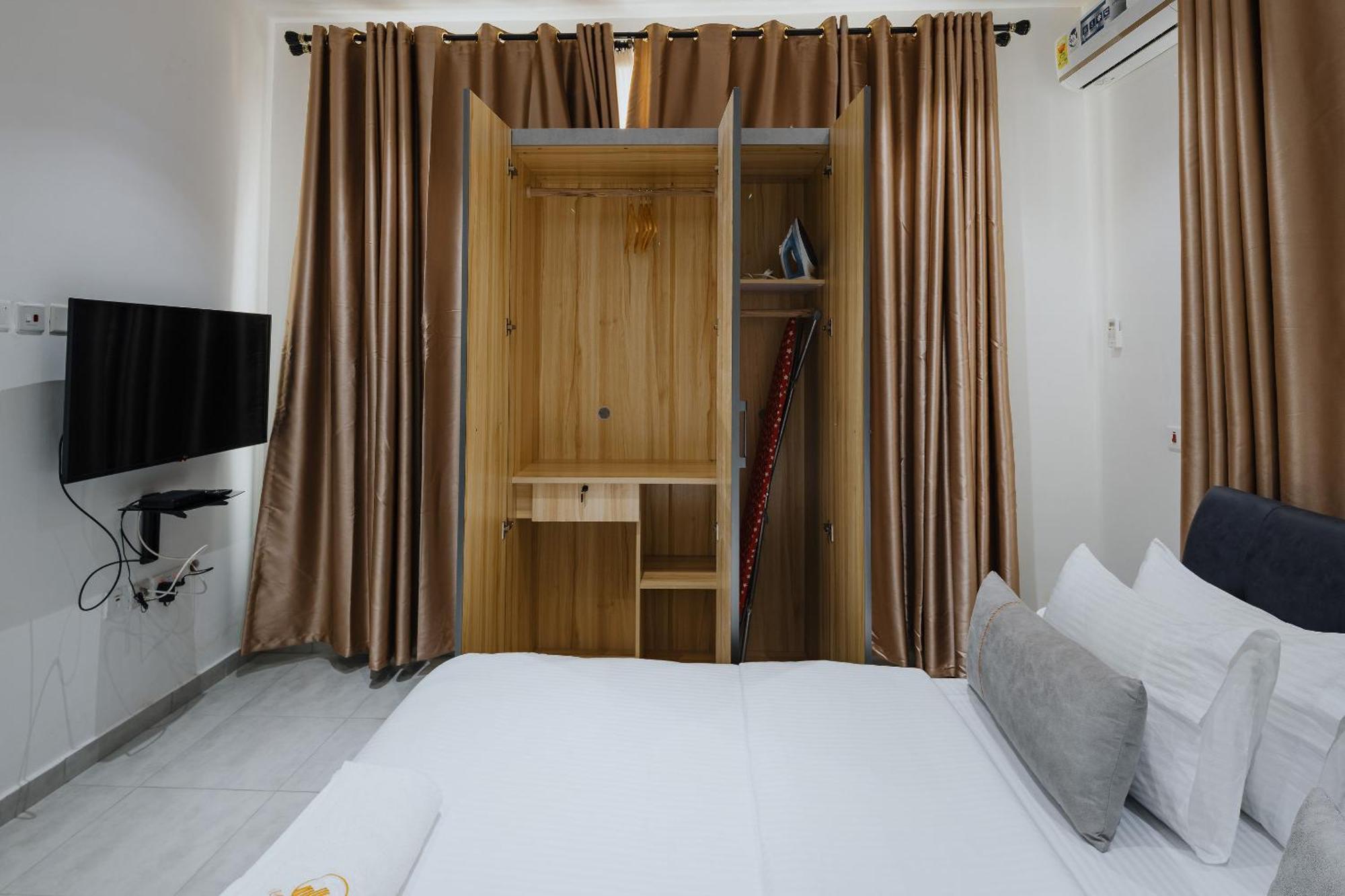 The Avery Apartments At Odomaa Place, East Airport Аккра Екстер'єр фото