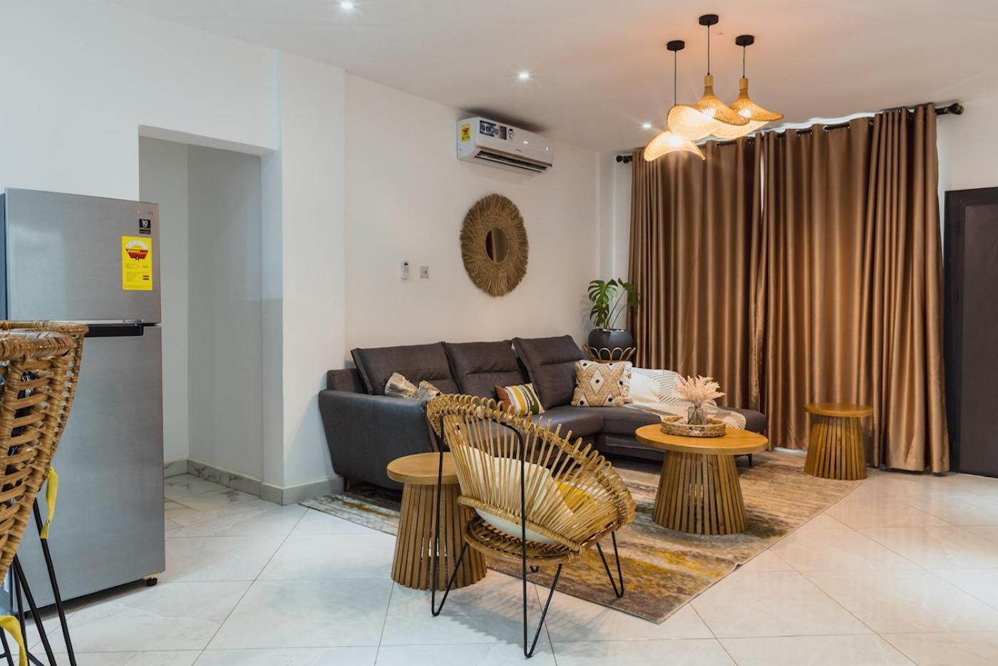 The Avery Apartments At Odomaa Place, East Airport Аккра Екстер'єр фото